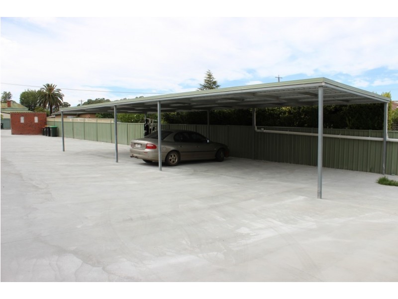28 Yallambee Drive, Kennington VIC 3550