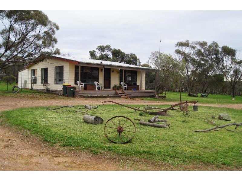 334 Scotts Lane, Wedderburn VIC 3518