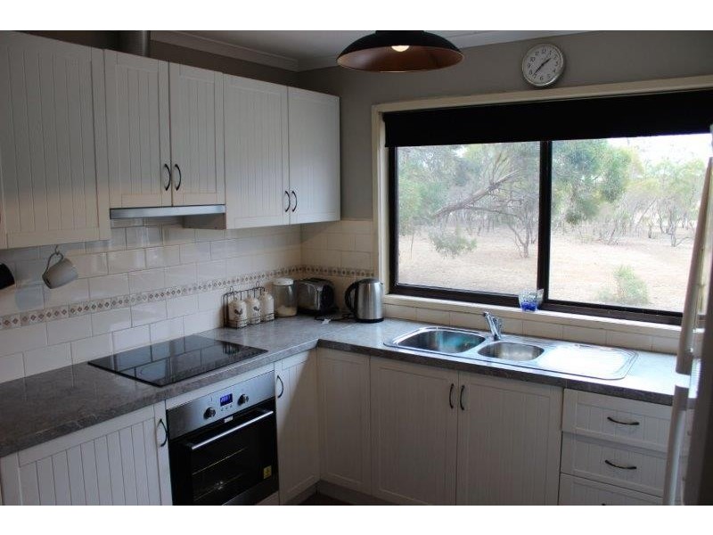 334 Scotts Lane, Wedderburn VIC 3518