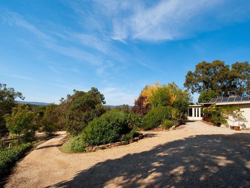 139 White Gum Road, Barkers Creek VIC 3451