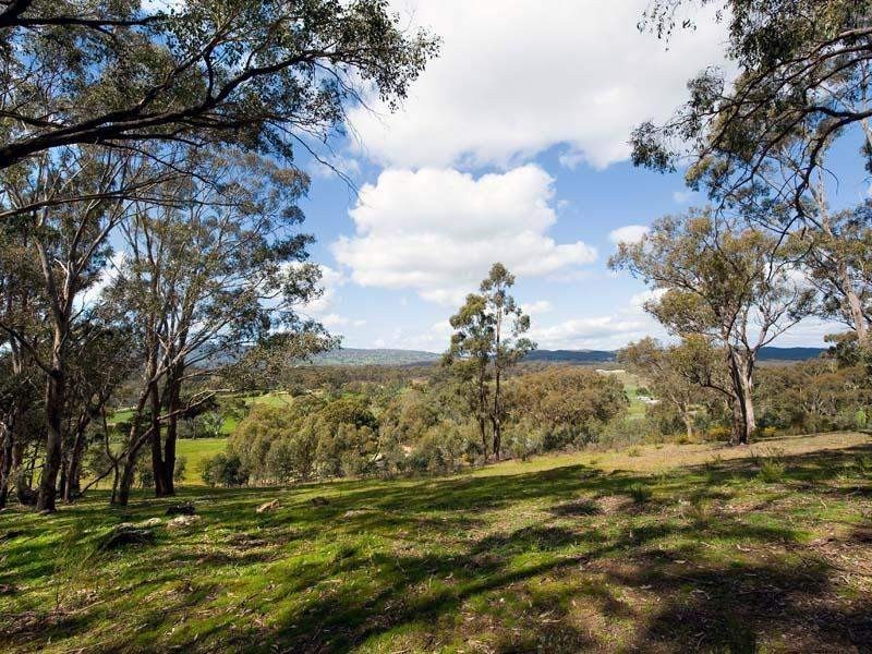 139 White Gum Road, Barkers Creek VIC 3451