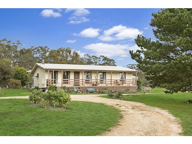 38 Neates Road, Campbells Creek VIC 3451