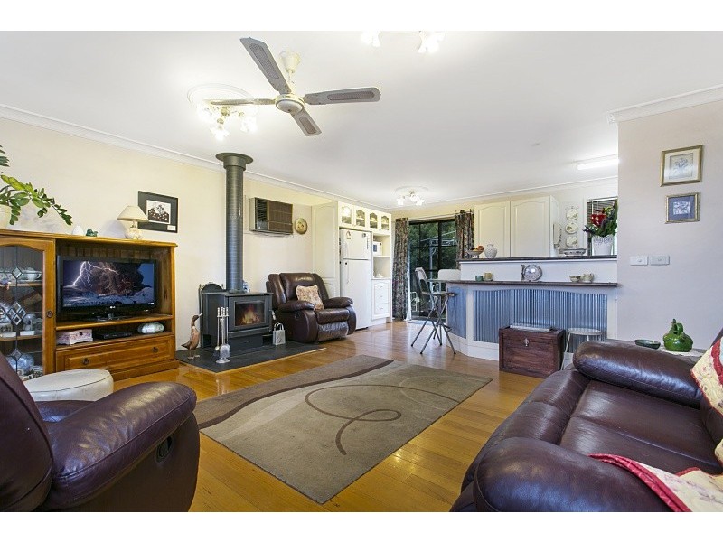 38 Neates Road, Campbells Creek VIC 3451