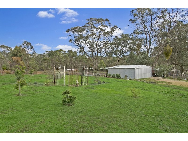 38 Neates Road, Campbells Creek VIC 3451