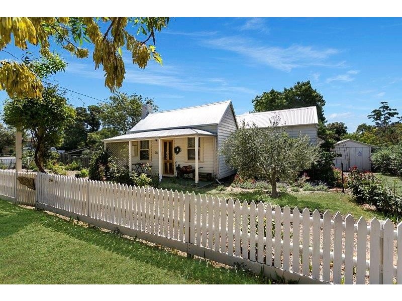 30A Adair Street, Maldon VIC 3463