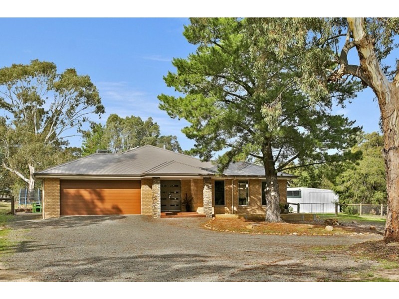 7 Shakespere Street, Heathcote VIC 3523