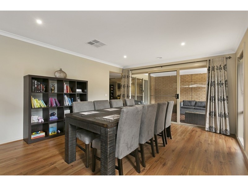 7 Shakespere Street, Heathcote VIC 3523