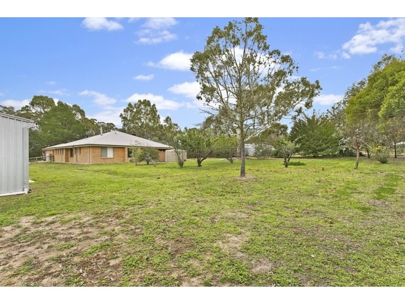 7 Shakespere Street, Heathcote VIC 3523