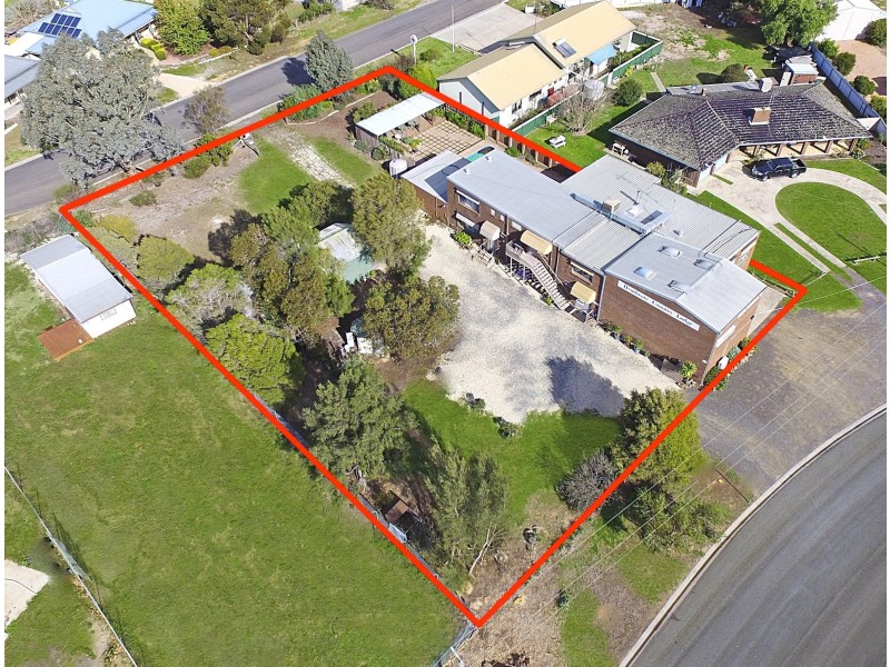 9 Hunter Place, Heathcote VIC 3523