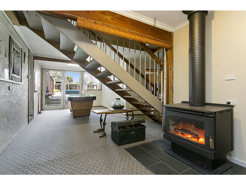 9 Hunter Place, Heathcote VIC 3523