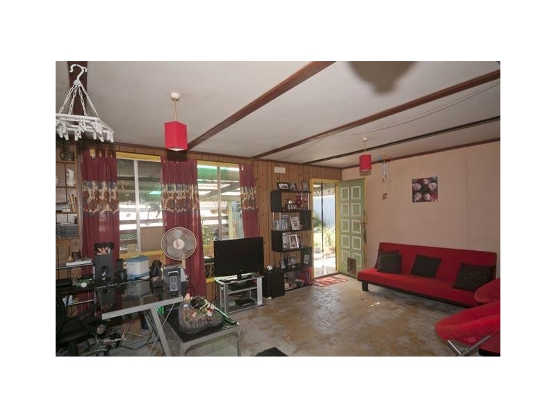 63 Adam Street, Quarry Hill VIC 3550