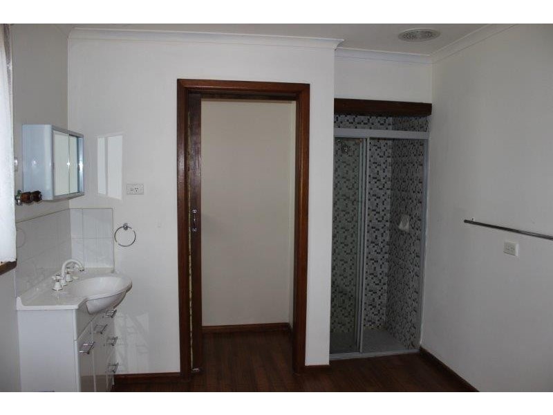 49A Kirkwood Road, Eaglehawk VIC 3556