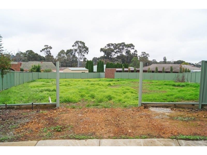 Lot 1 & 2 Plante Court, Strathdale VIC 3550