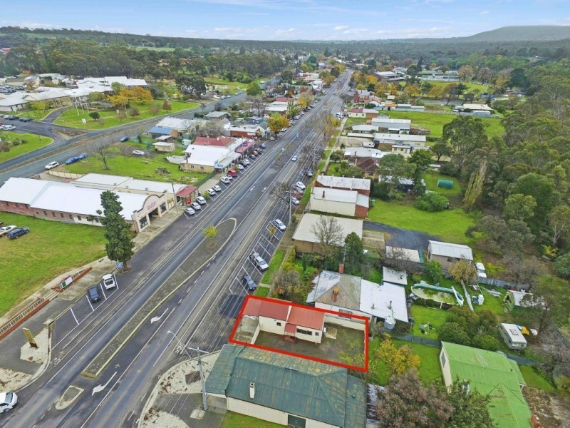 76 High Street, Heathcote VIC 3523