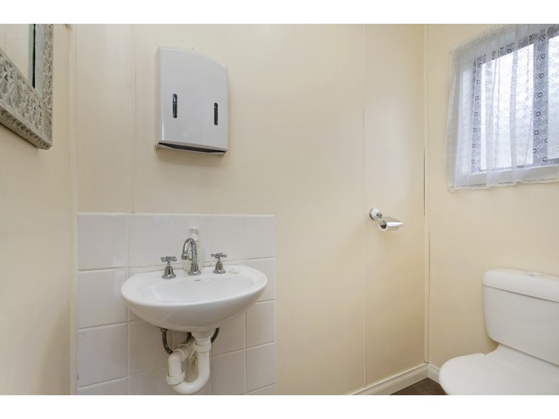 76 High Street, Heathcote VIC 3523