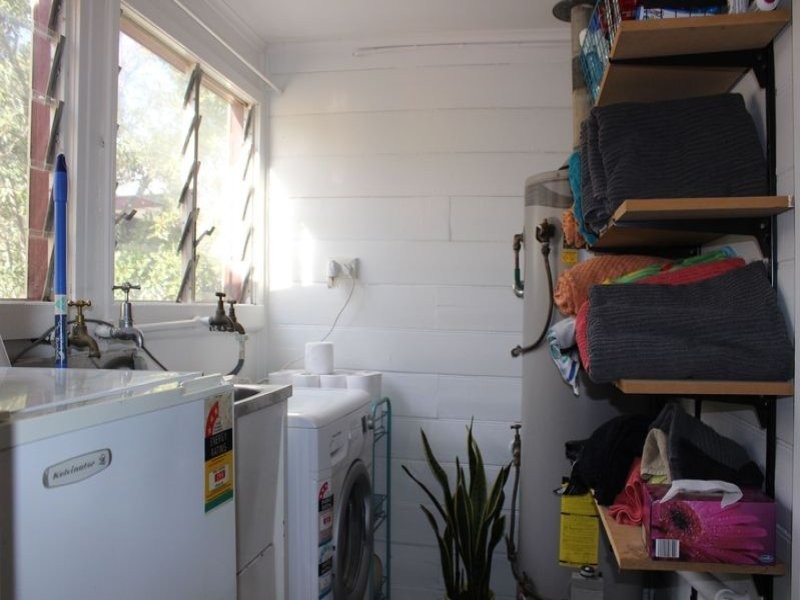 9 Carolyn Street, Flora Hill VIC 3550