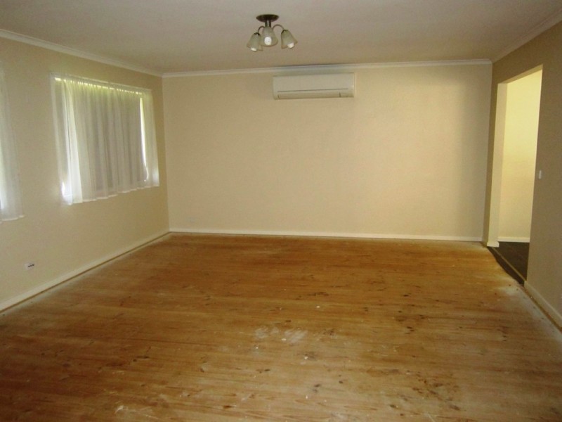 33 Helm Street, Kangaroo Flat VIC 3555