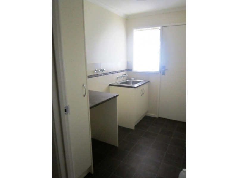 33 Helm Street, Kangaroo Flat VIC 3555