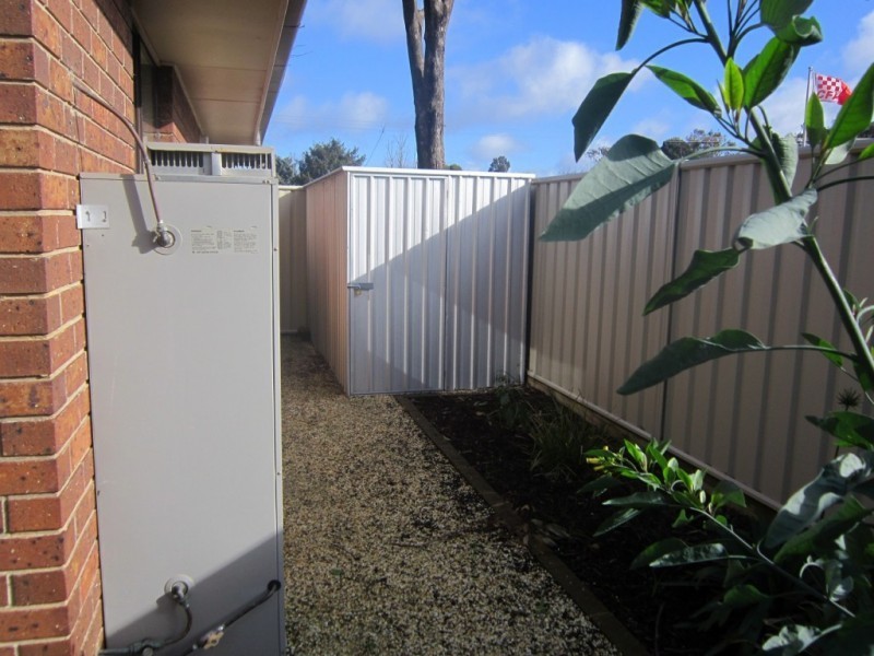 33 Helm Street, Kangaroo Flat VIC 3555