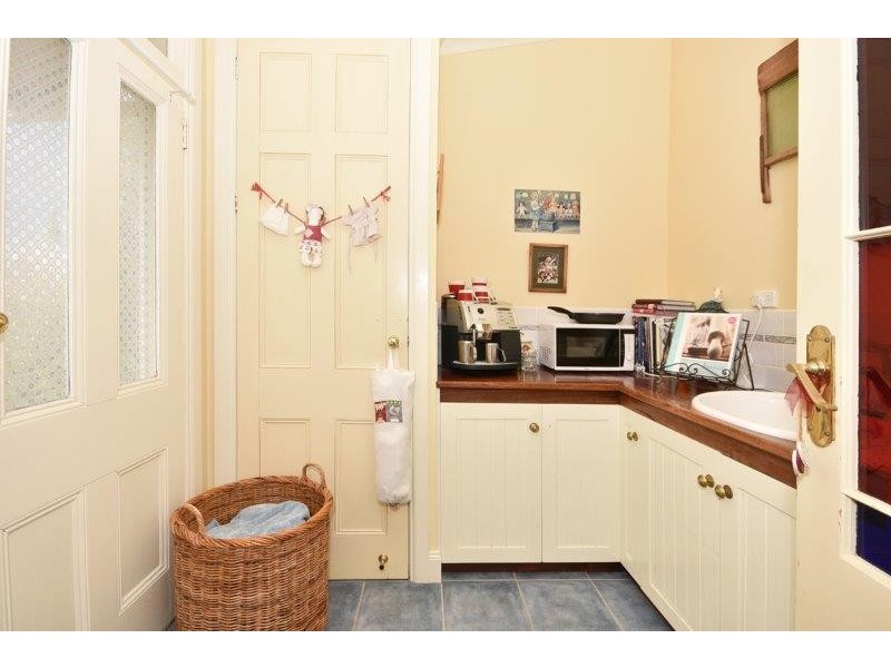 271 Allingham Street, Kangaroo Flat VIC 3555