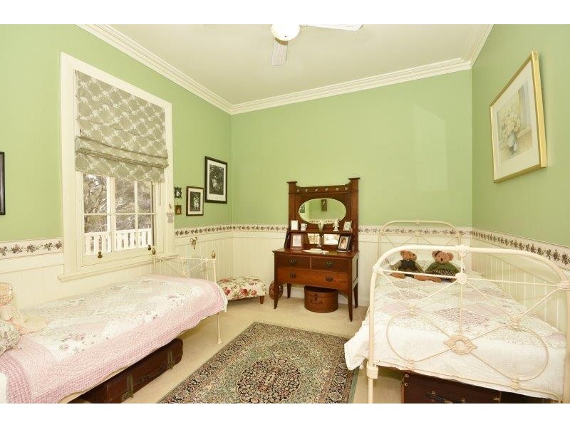 271 Allingham Street, Kangaroo Flat VIC 3555