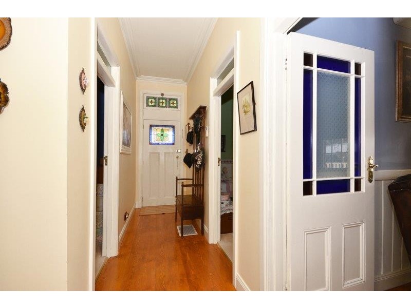 271 Allingham Street, Kangaroo Flat VIC 3555