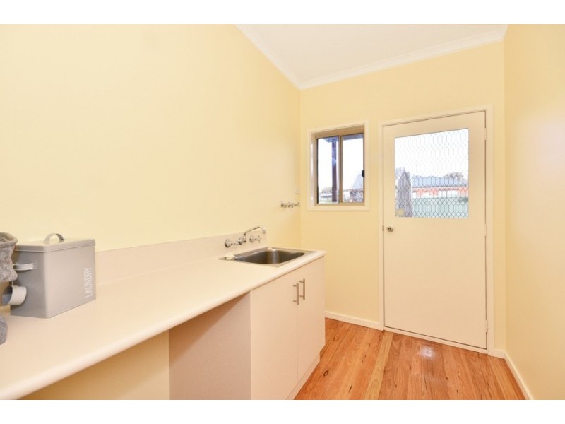 247 Aspinall Street, Kangaroo Flat VIC 3555