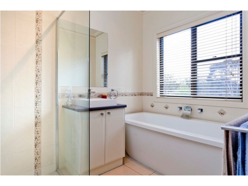 Kangaroo Flat VIC 3555