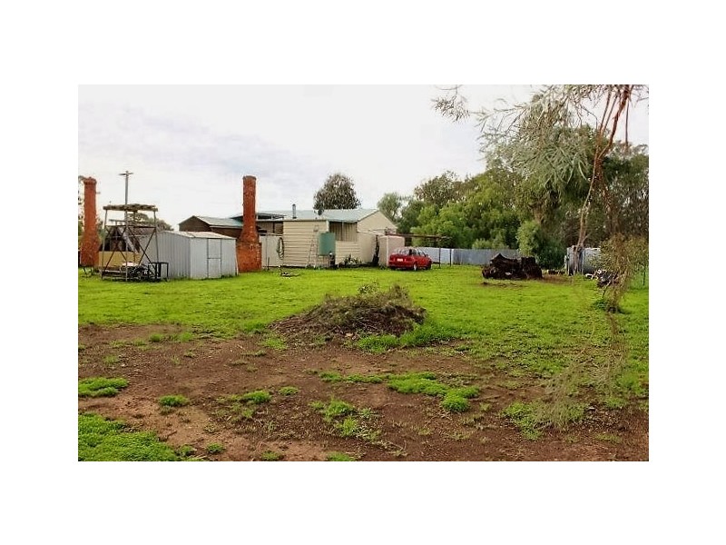 8 Giffard Street, Newbridge VIC 3551