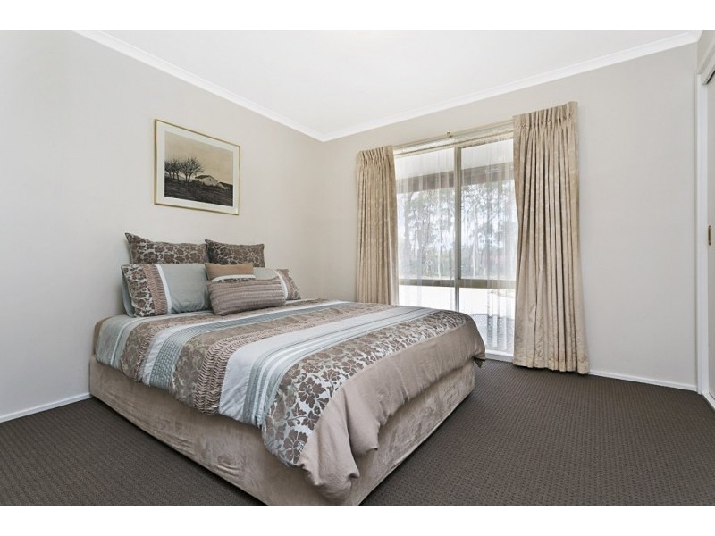 96 East Road, Huntly VIC 3551