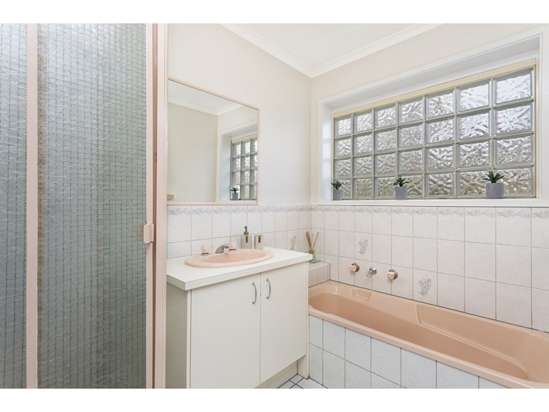 96 East Road, Huntly VIC 3551