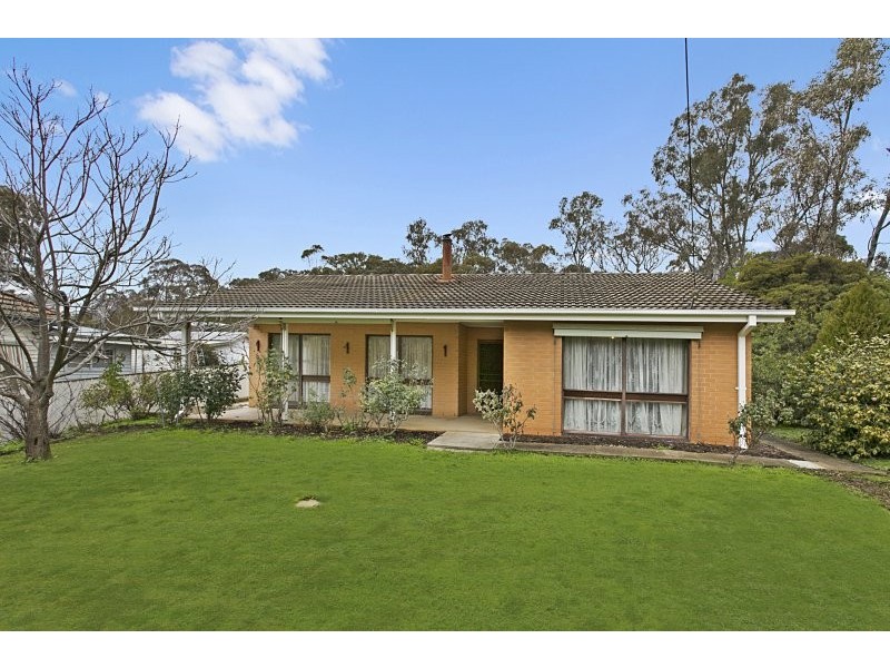 130 Victoria Road, Harcourt VIC 3453