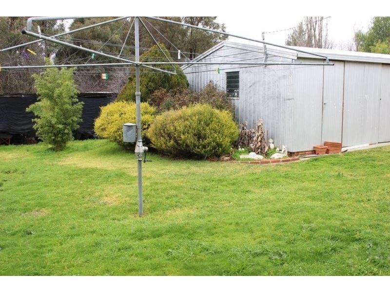 19 MacDougall Road, Golden Square VIC 3555