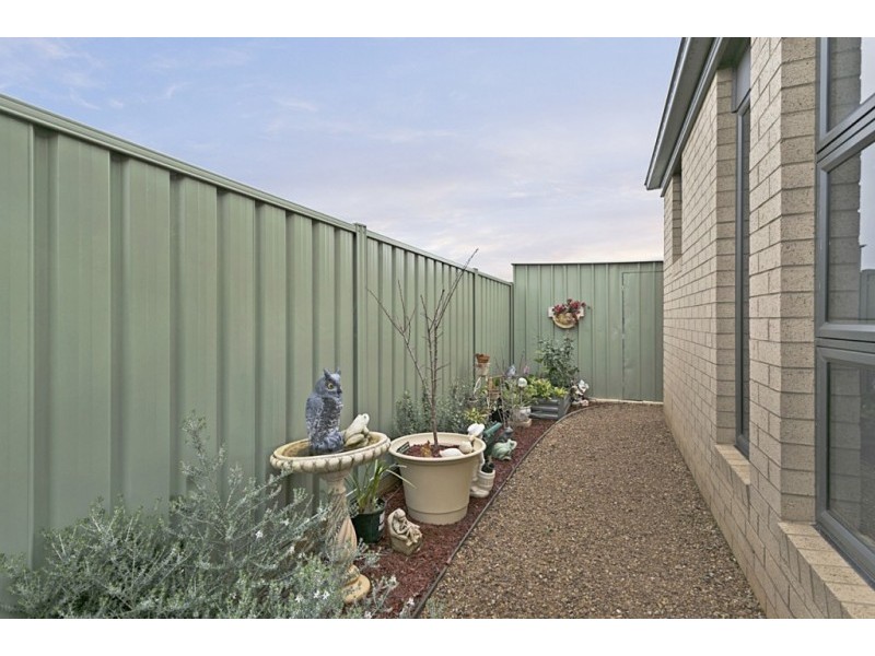 223 Station Street, Epsom VIC 3551