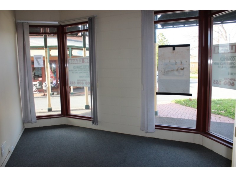Shop 7 269 Panton Street, Golden Square VIC 3555