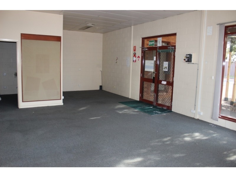 Shop 7 269 Panton Street, Golden Square VIC 3555
