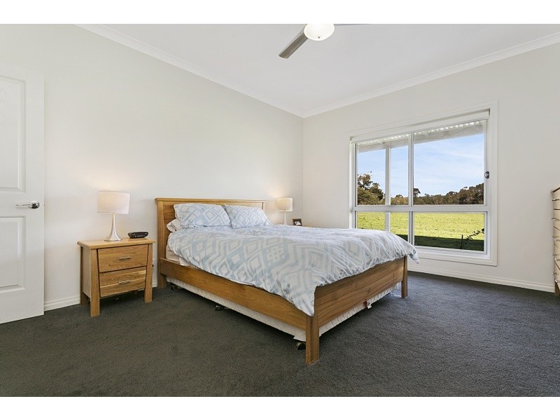 23 Moss Lane, Marong VIC 3515