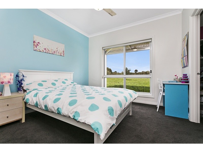 23 Moss Lane, Marong VIC 3515