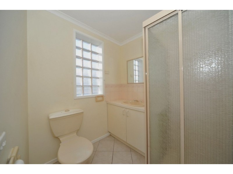 9 Pattison Drive, Kangaroo Flat VIC 3555