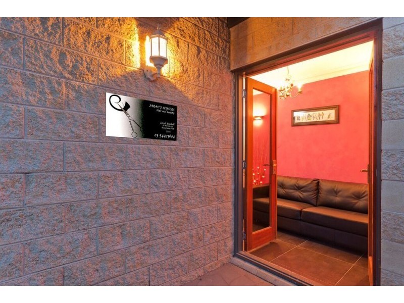 6 Hansa Court, Kangaroo Flat VIC 3555