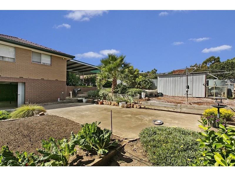 17 Ray Street, Castlemaine VIC 3450