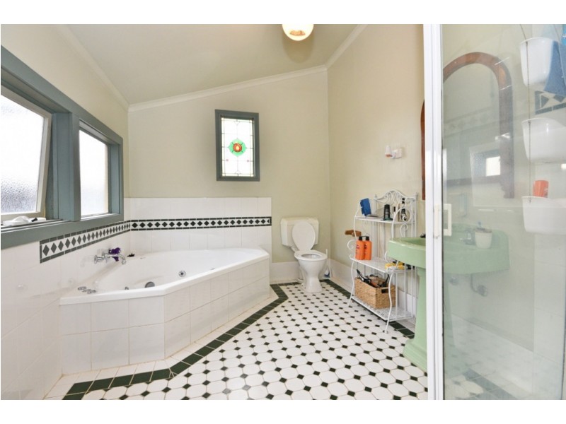 472 High Street, Golden Square VIC 3555