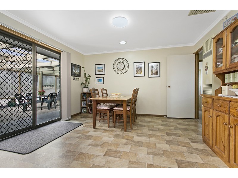 8 Landseer Street, Castlemaine VIC 3450