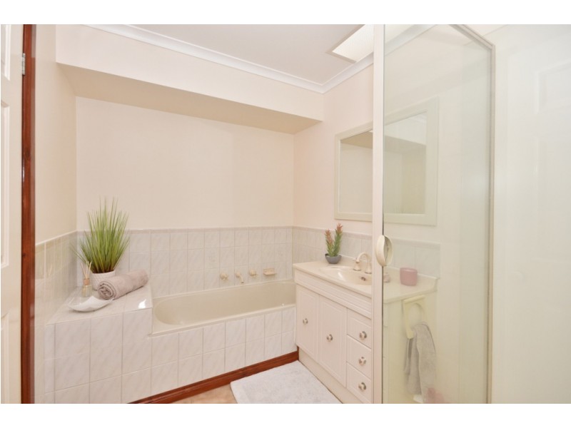 202 Condon Street, Strathdale VIC 3550