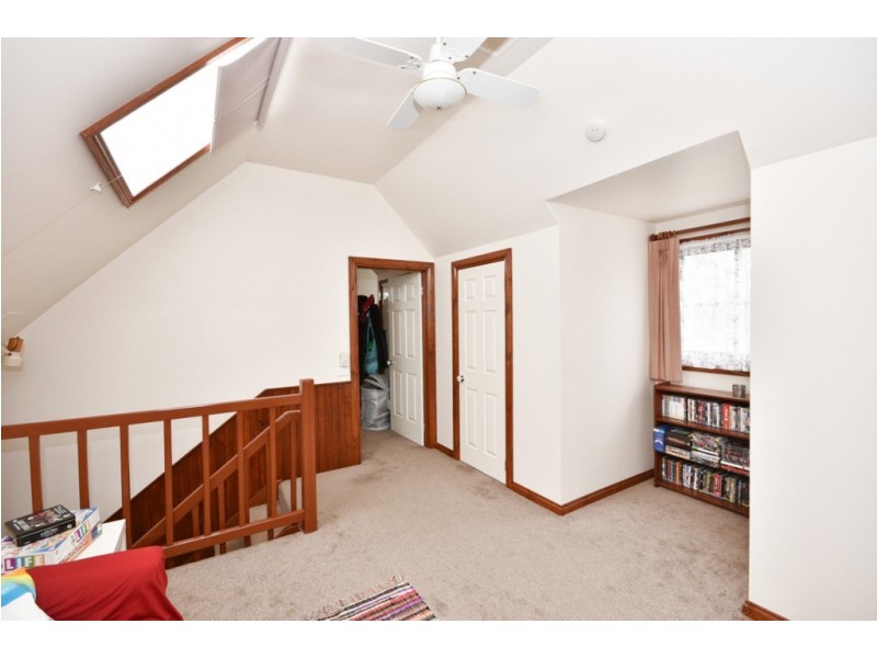 202 Condon Street, Strathdale VIC 3550