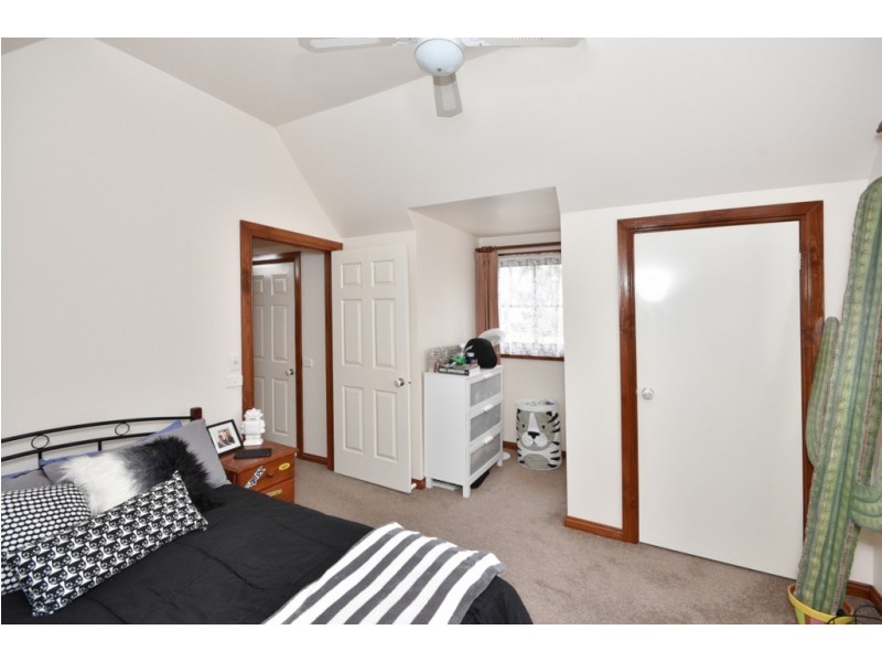 202 Condon Street, Strathdale VIC 3550