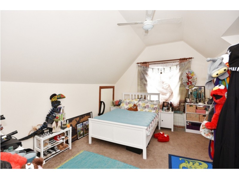 202 Condon Street, Strathdale VIC 3550