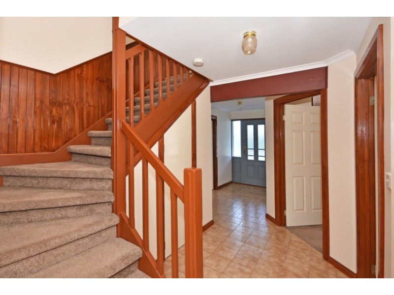 202 Condon Street, Strathdale VIC 3550
