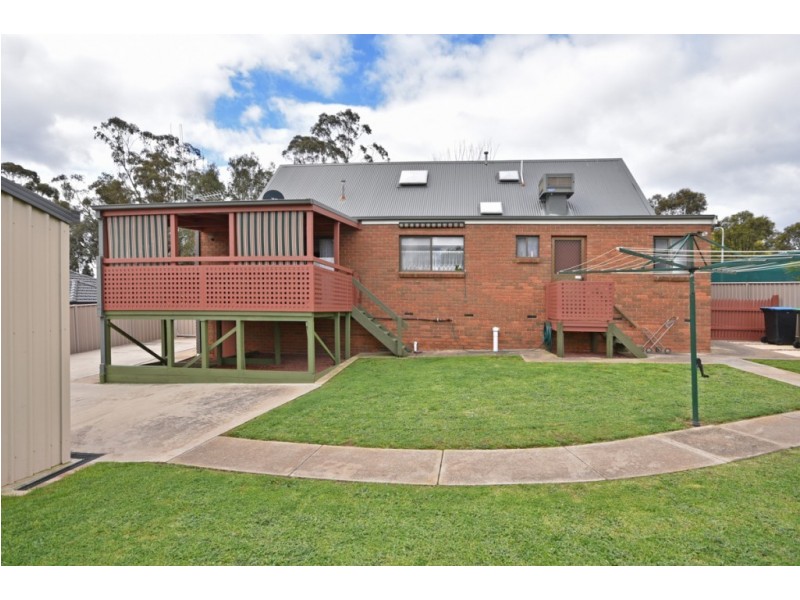 202 Condon Street, Strathdale VIC 3550
