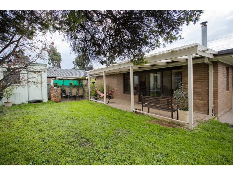 12 Camp Street, Kangaroo Flat VIC 3555